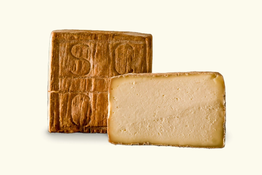 salva cremasco dop formaggio tipico lombardo