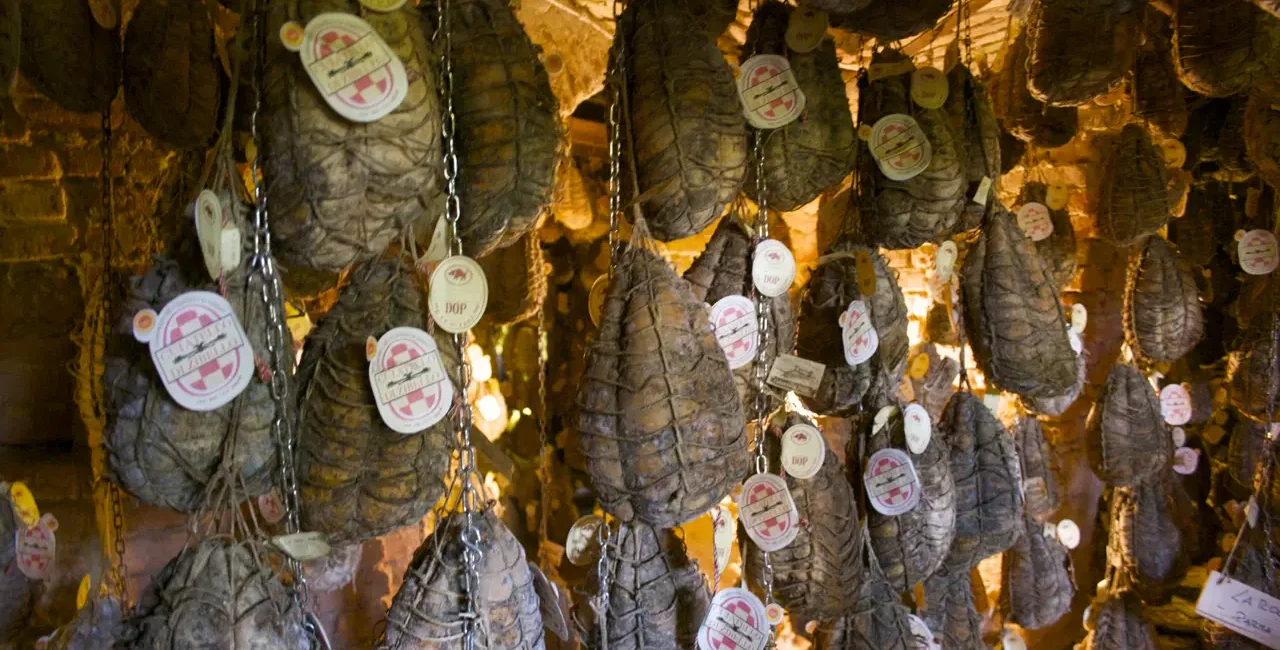 I migliori salumi italiani cantina dei culatelli di zibello copia
